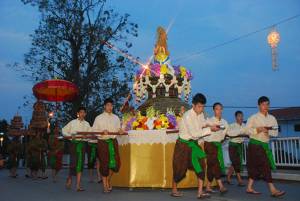 ททท. แพร่ เชิญร่วมนัสการพระธาตุแช่แห้งในงาน “ประเพณีหกเป็งนมัสการองค์พระมหาธาตุเจ้าภูเพียงแช่แห้ง”