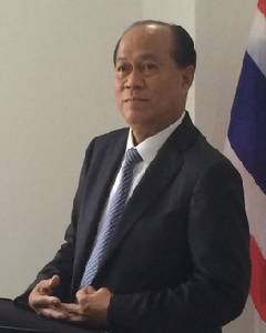 คสช.ส่งฝ่ายฎหมายศึกษาลดระดับใช้กฎอัยการศึก