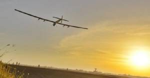 เครื่องบินพลังสุริยะ Solar Impulse 2 ถึงพม่าพฤหัสบดีนี้