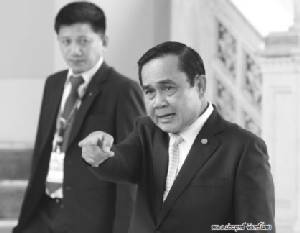 “ประยุทธ์” บริหารอารมณ์สังคม-ความเหมาะสมไม่พบทักษิณ!?