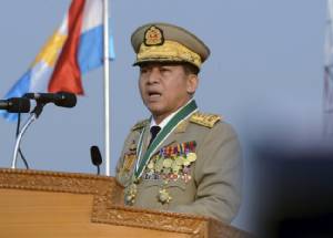 ผู้บัญชาการกองทัพพม่ากล่าวสุนทรพจน์วันกองทัพ ให้คำมั่นสนับสนุนการเลือกตั้ง