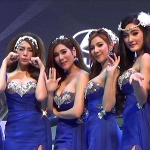 [คลิป] ส่องมอเตอร์โชว์ 2015 คนมาดูรถหรือพริตตี้