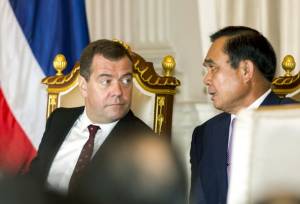 รัสเซียเผยขายอาวุธแก่ไทย เห็นใจถูกสหรัฐฯ หมางเมิน ซื้อยาง 8 หมื่นตันตอบแทน