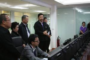 “จักรมณฑ์” ลงพื้นที่เช็กความพร้อมมาบตาพุด เตรียมดันไทยเป็นศูนย์กลางเชื่อมโยงอาเซียน