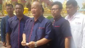ลือหึ่ง! “ยิ่งลักษณ์” ลงพื้นที่นครพนม เยี่ยมโครงการยุค “แม้ว” อดีตลูกพรรคปัดแค่ทำบุญ