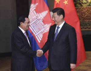 จีน-กัมพูชา ให้คำมั่นร่วมมือใกล้ชิดภายใต้กรอบเส้นทางสายไหม