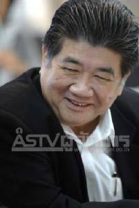 “ภูมิธรรม” ชี้ รธน.ใหม่ไม่เป็น ปชต.จะสร้างปัญหาใหญ่ในอนาคต แนะทำประชามติ