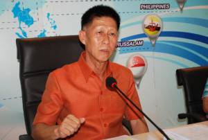 ผู้ว่าฯ โคราชเรียกเค้นข้อมูล “คีรีมายา-มูนแดนซ์” จี้ท้องถิ่นแจ้งจับ “สรยุทธ” รุกลำห้วยฟ้าผ่า