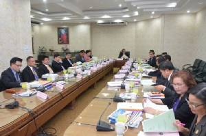 ประชุม 3 บอร์ดนัดแรก “ณรงค์” สั่ง คกก.-อนุ กก.ทุกหน่วยพักงานชั่วคราว