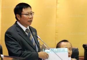 “บวรศักดิ์” อ้างเขียนผิด ส่งร่าง รธน.ให้ทุกฝ่าย 26 เม.ย.นี้ - หากเลื่อนเลือกตั้งต้องแก้ รธน.ชั่วคราว