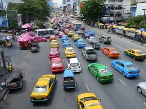 จัดเต็ม 15 ชม. ยืดเวลาสอบใบขับขี่เพิ่ม หวังลดตาย!