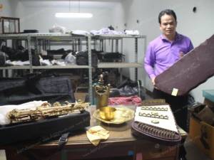 คนใช้บริการโรงรับจำนำที่พังงาคึกคักรับปิดเทอม สำรองเงินเพิ่ม 10 ล้านบาท
