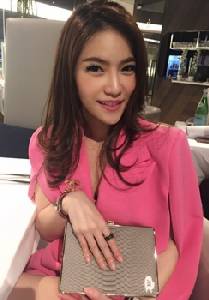 "จินดาภา บุณยากร" ลั่นวาจา ! เลือกน้องหมาดีกว่ากระเป๋าใบโปรด