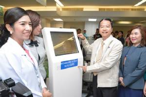 “พาณิชย์” ตรวจโรงพยาบาลเอกชน คุมเข้มปิดป้ายค่ายา ค่ารักษาพยาบาล