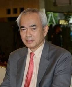 คุมราคาเอกชนยาก แนะอัดงบพัฒนา รพ.รัฐ บัตรทองร่วมจ่าย