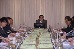 ถึงคิวเชือด ขรก.ล็อต 2 “บิ๊กตู่” จ่อฟัน 172 ราย -“ขรก.ก๊กไทยเข้มแข็ง โรงพัก ไร่ส้ม” ยังเหนียว
