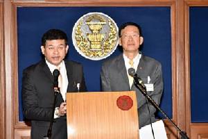 สปช.ลุยเอาผิดเจ้าอาวาสวัดดังแม่กลองอนาจารเด็ก แจ้งความยังตามข่มขู่