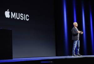 จับตาแอปเปิลปฏิวัติวงการเพลงรอบ 2 ด้วย “Apple Music”
