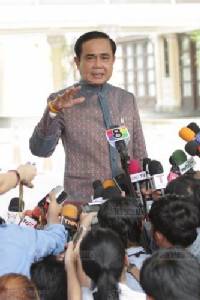“ประยุทธ์” เชียร์ตะกร้อชิงเหรียญทองซีเกมส์ ก่อนพบนักธุรกิจสิงคโปร์ชวนลงทุนในไทย