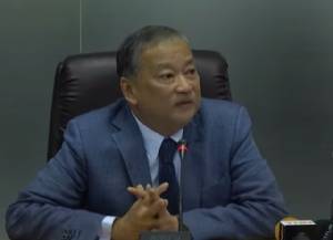 [ชมคลิป] ชาวเน็ตด่ายับ "สุขุมพันธุ์" ย้ำ "ฝนชอบตกเวลาผมไม่อยู่"