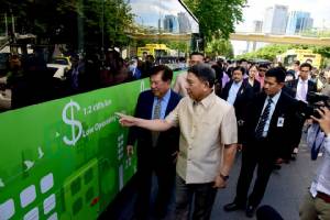 “ประจิน”เร่งสรุปรถเมล์ไฟฟ้าชงครม.ส.ค.นี้ ชี้ต้นทุนค่าซ่อมบำรุงต่ำประหยัดพลังงาน