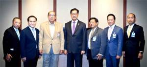 UIH/TCCT/1-Net สิงคโปร์ พร้อมร่วมโครงการดาต้าเซ็นเตอร์