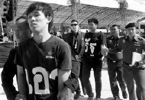 24 มิ.ย.ระวังแผน “น้ำผึ้งหยดเดียว” ใช้ นศ.เหยื่อล่อติดกับ !!