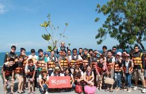 ร่วมปลูกปะการังฟื้นฟูโลกใต้ท้องทะเลไทย