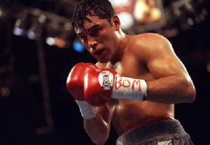 "เดอ ลา โฮยา" ขอคืนเวที ลั่นรู้สึกเหมือนอายุ 32 ปี