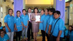 ตัวแทนลูกหนี้ดอกเบี้ยโหดเข้าขอบคุณ “สุวณา” หลังช่วยเหลือตลอด 5 ปี