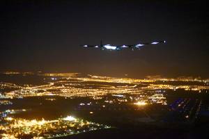 เครื่องบินพลังสุริยะ Solar Impulse 2 สร้างประวัติศาสตร์ บินข้ามแปซิฟิกถึงฮาวายโดยปลอดภัย