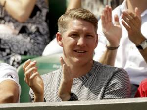 ผีรอเคลียร์ค่าตัว ปิดจ๊อบเซ็น “ชไวนี” 3 ปี