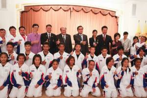 “บิ๊กตู่” ให้โอวาทนักกีฬาพิการทางสมอง-เล็งเชิญเป็นทูต