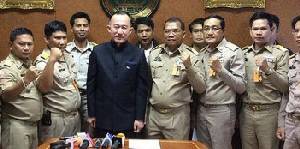 ถึงคิว “ปลัดอำเภอ” ร้อง คสช.ขอสิทธิการนับวันทวีคูณเท่าตำรวจ - ทหาร