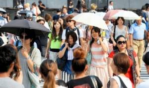 อากาศร้อนจัด ทำให้ชาวญี่ปุ่นถูกหามส่งโรงพยาบาลกว่า 6,000 คน
