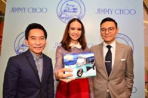 “จิมมี่ ชู บูติก@ เอ็มควอเทียร์” ใหม่ หรู แกะกล่อง...