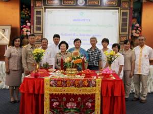 ทน.ภูเก็ตจับมือหลายภาคส่วน สืบสานประเพณีท้องถิ่นจัดงานประเพณีพ้อต่อ