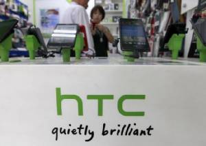 HTC ขาดทุนยับ เตรียมลอยแพพนักงาน