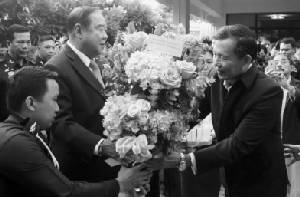 “พี่ใหญ่” บารมีคับวงใน แต่ในสายชาวบ้านวงนอกน่าระแวง!?