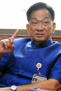 “ปฏิรูปตำรวจ” แค่รายงานส่งครู! “พะจุณณ์” อายไม่เห็นใจคนจน - 125 สปช.ตามน้ำโหวตผ่าน