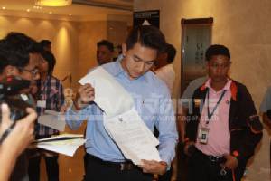 ตร.ส่งคลิปเสียงโอนหุ้น “ชูวงษ์” ตรวจนิติวิทย์ พบเป็นคนละเสียงกับที่เคยติดต่อโบรกเกอร์