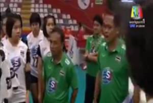 โหด “โค้ชลูกยาง ยู-18” ระเบิดอารมณ์ด่าลูกทีม “เ-ย”
