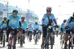 นักปั่นเมืองเกาะหลักกว่า 3,000 คน ร่วมกิจกรรม Bike for Mom