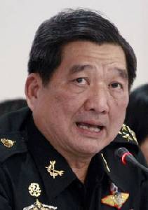 ปลัดกลาโหมปัดพูดถึงประชุมโผทหาร ยันทำตามขั้นตอนไร้ปัญหา