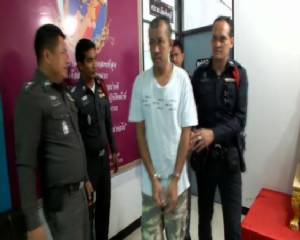 ตร.เมืองจันท์นำคนบาปฆ่าเจ้าอาวาส แถลงข่าวอย่างเป็นทางการ