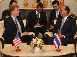 อุปทูตมะกันพบ“บิ๊กป๊อก”ช่วยทุกเรื่องในฐานะมิตร เร่งไทยเลือกตั้งให้เร็วที่สุด