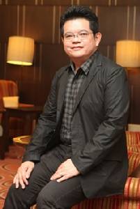 "ประวิช จรรยาสิทธิกุล" ปลื้มนักท่องเที่ยวจีนแต่งมาสคอตขอสาวแต่งงาน
