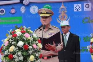 “บิ๊กตั้ม” ยันไม่ห้าม ผบ.ทร.จบนอก ลั่นตุลาผ่านไอยูยูแน่ รับต้องลดวันทำประมง