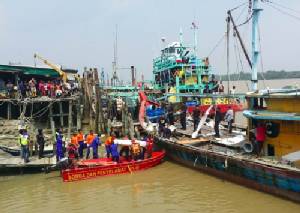 มาเลเซียเจอเรือผู้อพยพล่มนอกชายฝั่ง ตายอย่างน้อย 13 ราย