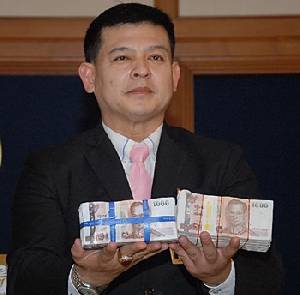“สิระ” ปูดซ้ำ 2 สปช.เดินสายล็อบบี้คว่ำร่าง รธน. อ้างคำสั่งผู้ใหญ่ แลกเป็นสมาชิกสภาขับเคลื่อนฯ